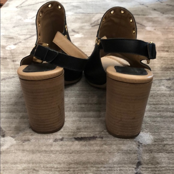 Heels - Picture 3 of 5